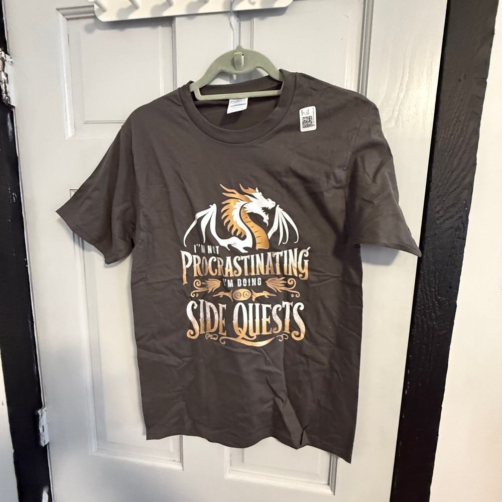 Small, I’m not procrastinating I’m doing side quests